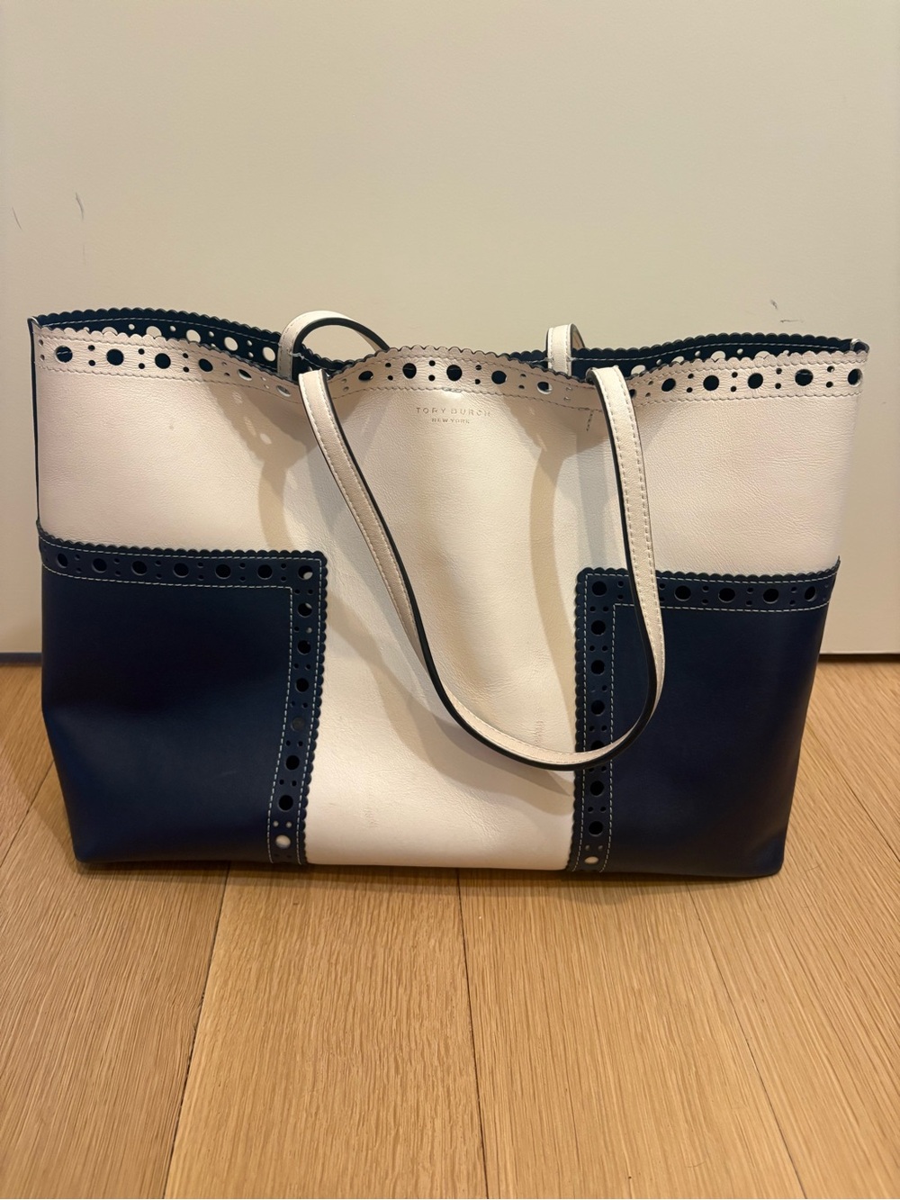 Tory Burch White and Navy Perforated Edge Leather Tote